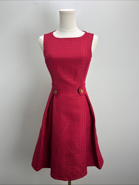 Modcloth Dresses & Skirts - Modcloth So Sixties Dress Textured Fit N Flare Raspberry Red Womens XS Retro